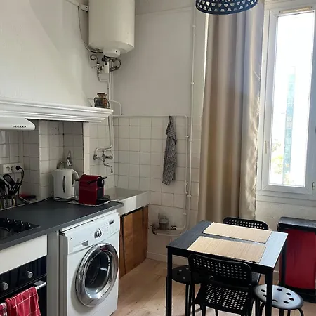 Apartment 4 People Max Toulon